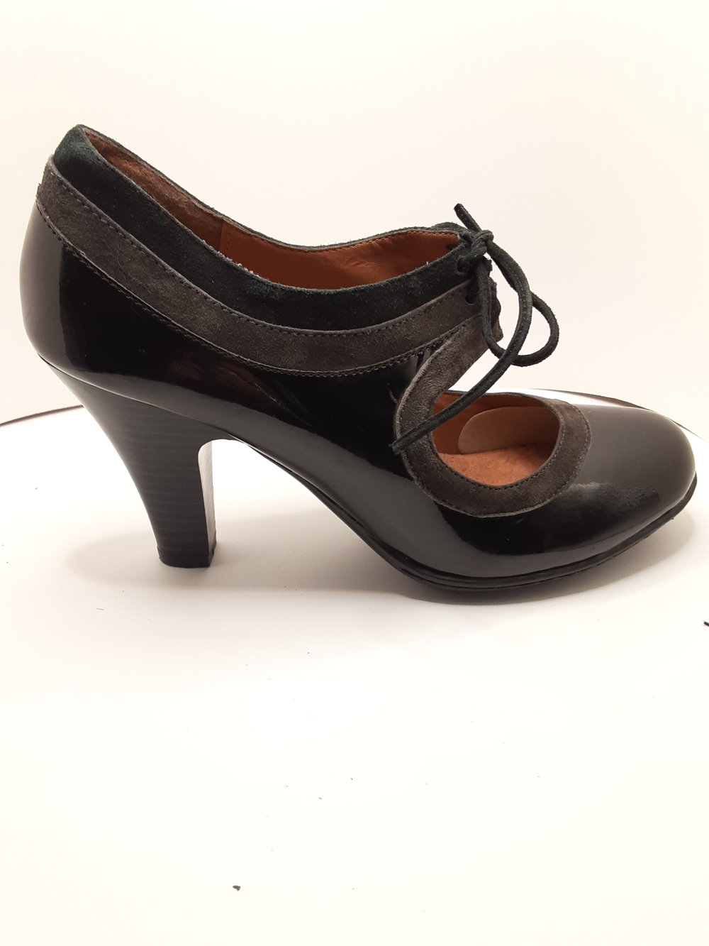EuroSoft by Sofft Black Copper Leather Lace-Up Mary Jane Heels Sz 8.5